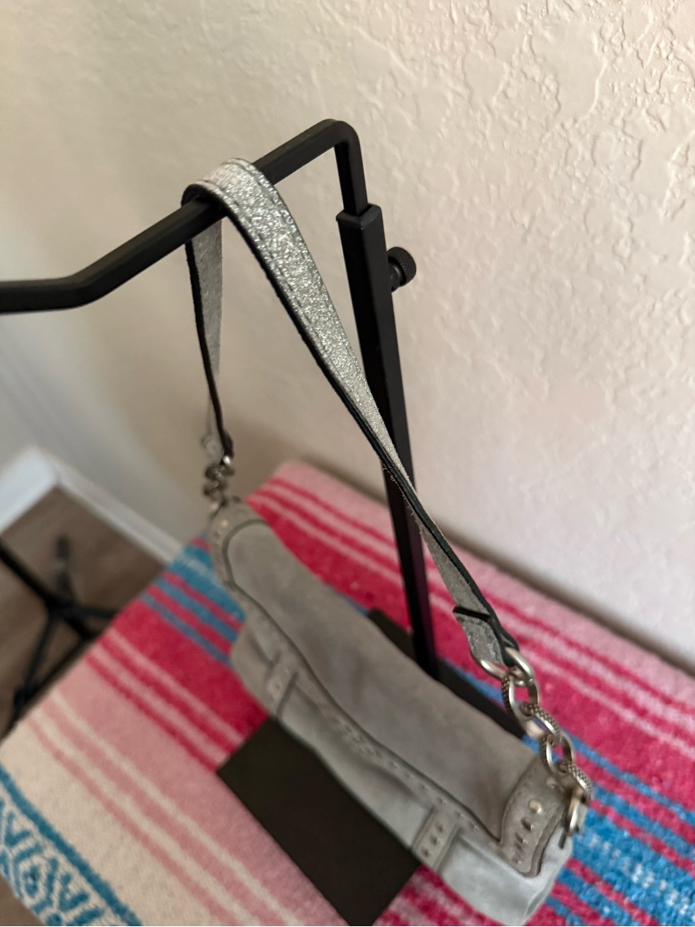 Fossil Metallic Silver Genuine Leather Studded Shoulder Bag Early 2010s - Picture 14 of 17